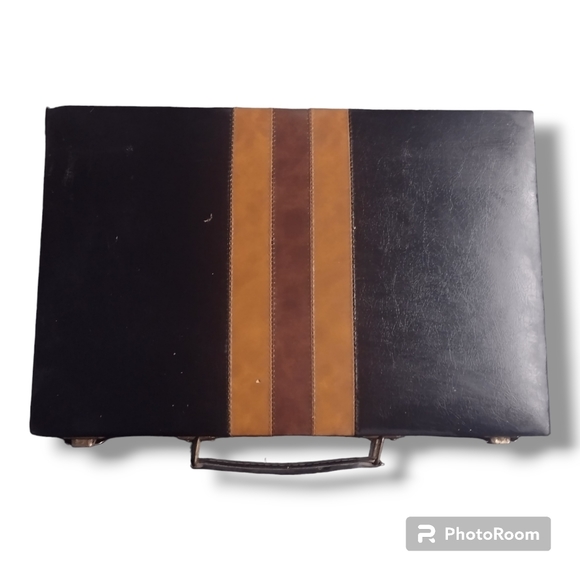Vintage Backgammon Gaming Set in Black & Brown Leather Travel Brief Case - Picture 5 of 11